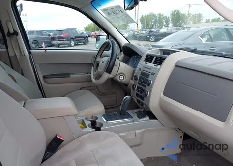 2010 Ford Escape Hybrid Limited z USA, uszkodzony, nr VIN 1FMCU4K31AKB64889